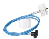 Cepillo para limpiar tubos de estufa de pellets. Mango en T negro, cable azul y cepillo blanco.